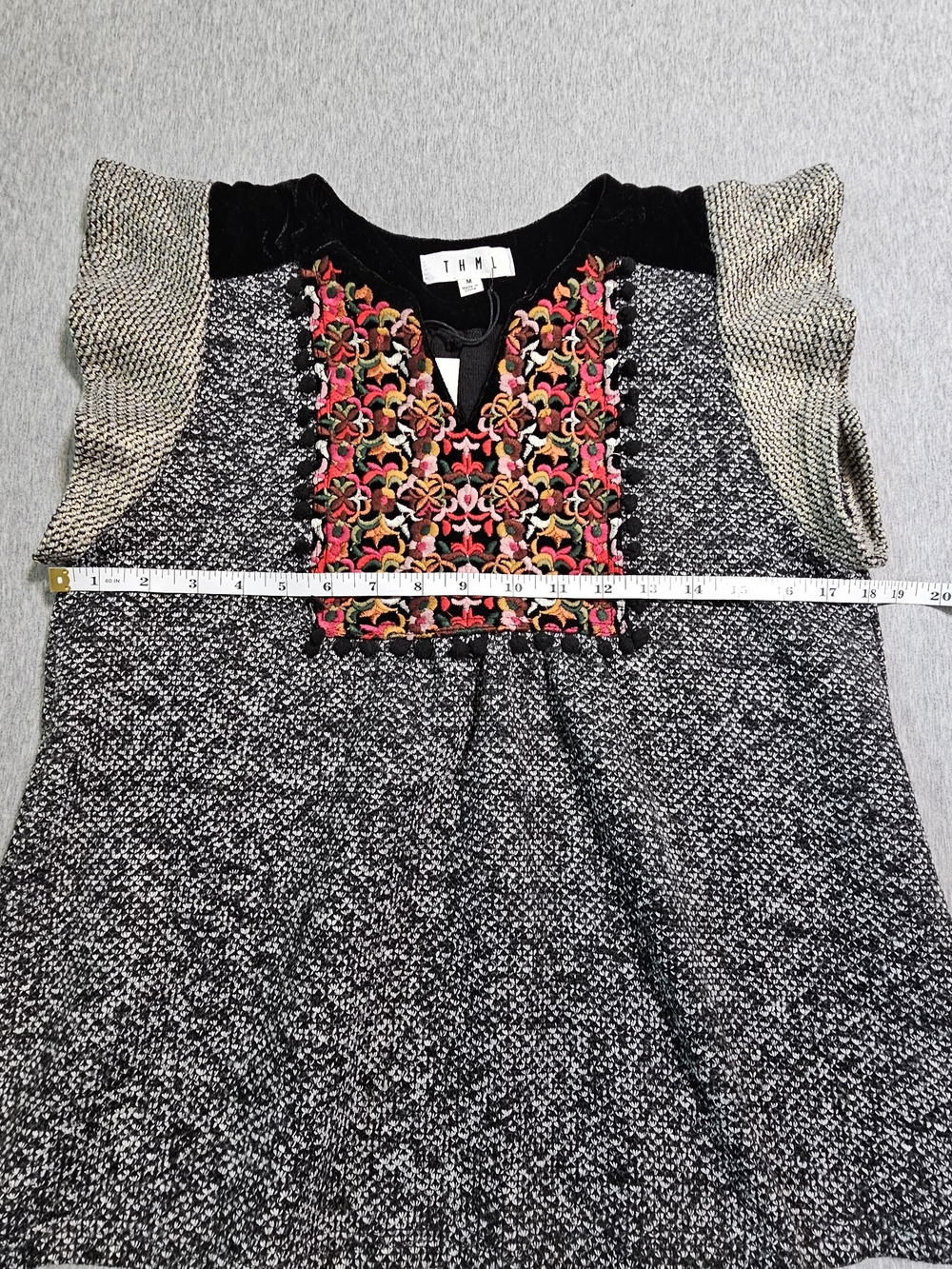 THML Top NWT Womens Floral Embroidered Mixed Media M Boho Tunic - Picture 10 of 10